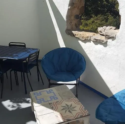 Appartement Dans Ancienne Bergerie En Pleine Garrigue *