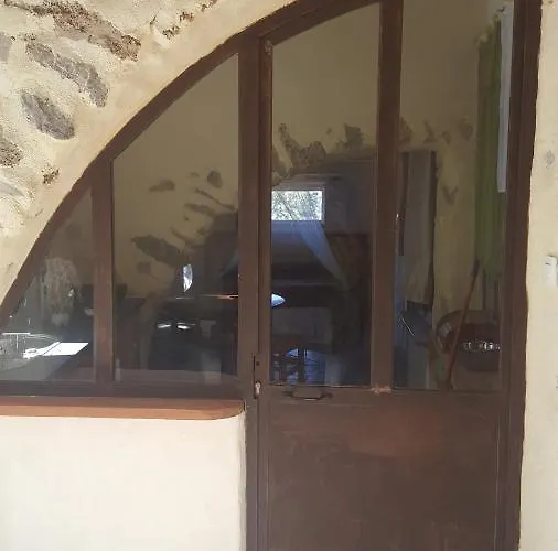 Dans Ancienne Bergerie En Pleine Garrigue * Fraissé-des-Corbières